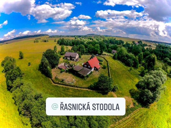 Řasnická stodola